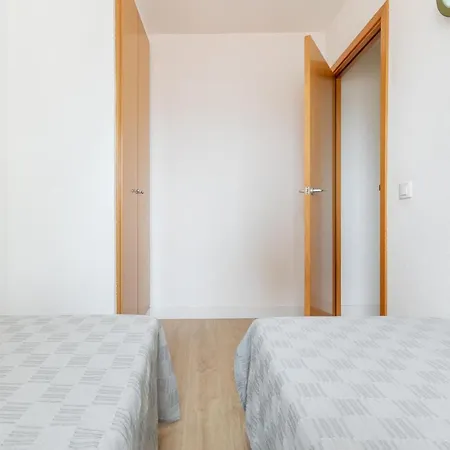 Apartamento Port Canigo Iii - 8 Apartment Roses